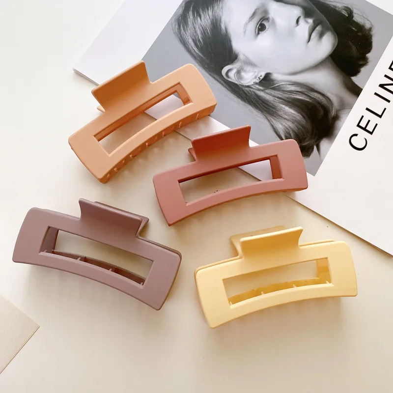 Grand Clip Requin Dépoli Au Tempérament Coréen display picture 3