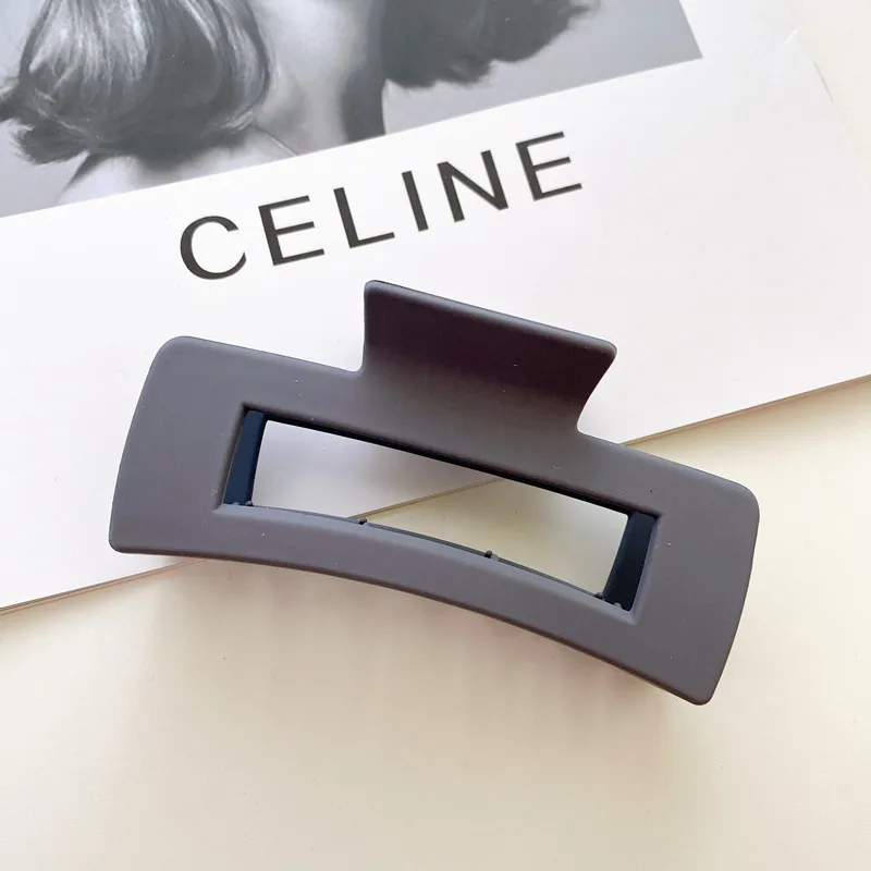 Grand Clip Requin Dépoli Au Tempérament Coréen display picture 11