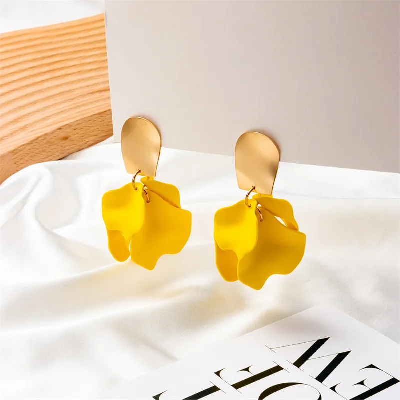 Fashion Multi-color Petal Leaf Earrings Wholesale display picture 8