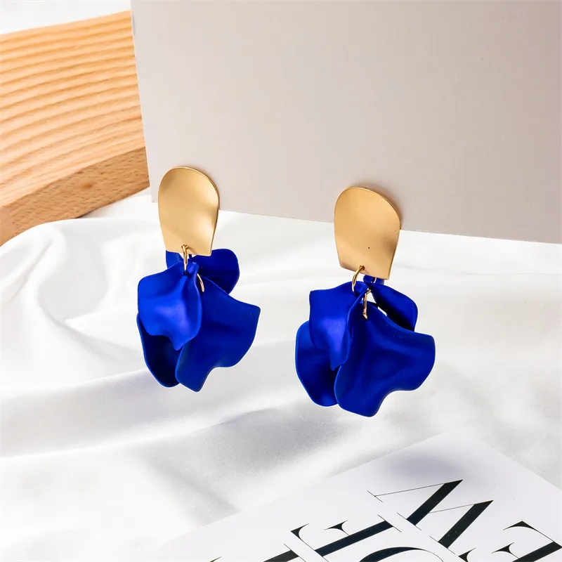 Fashion Multi-color Petal Leaf Earrings Wholesale display picture 12
