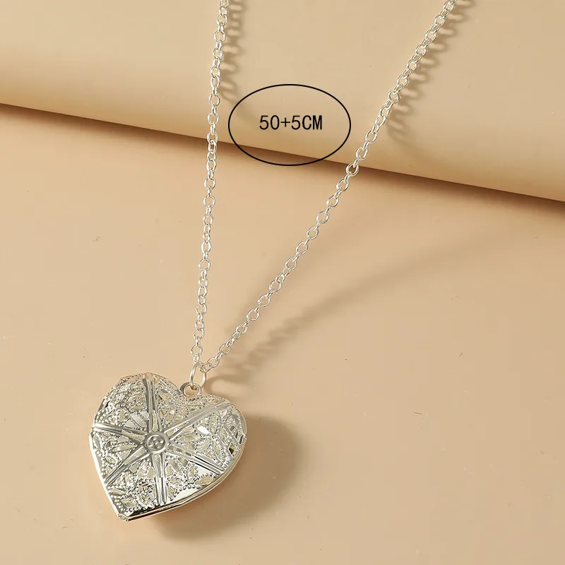 Creative Creux Coeur Forme Pendentif Photo Boîte Pendentif Collier display picture 7