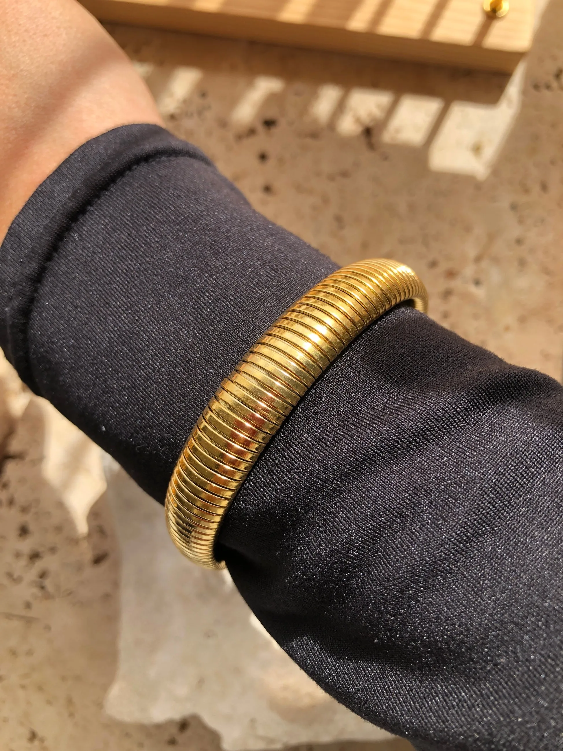 Circulo Color Sólido Retro Estilo Romano Chapados en oro de 18k Acero Inoxidable 304 Brazalete Al Mayoreo display picture 6