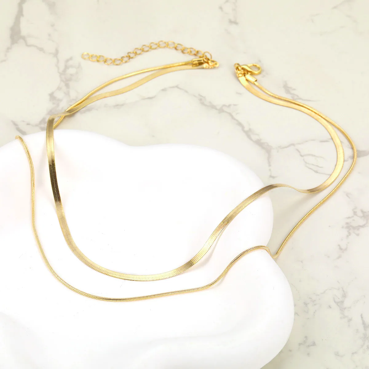 Géométrique Élégant Vêtement De Rue Alliage Collier En Couches De Gros display picture 7