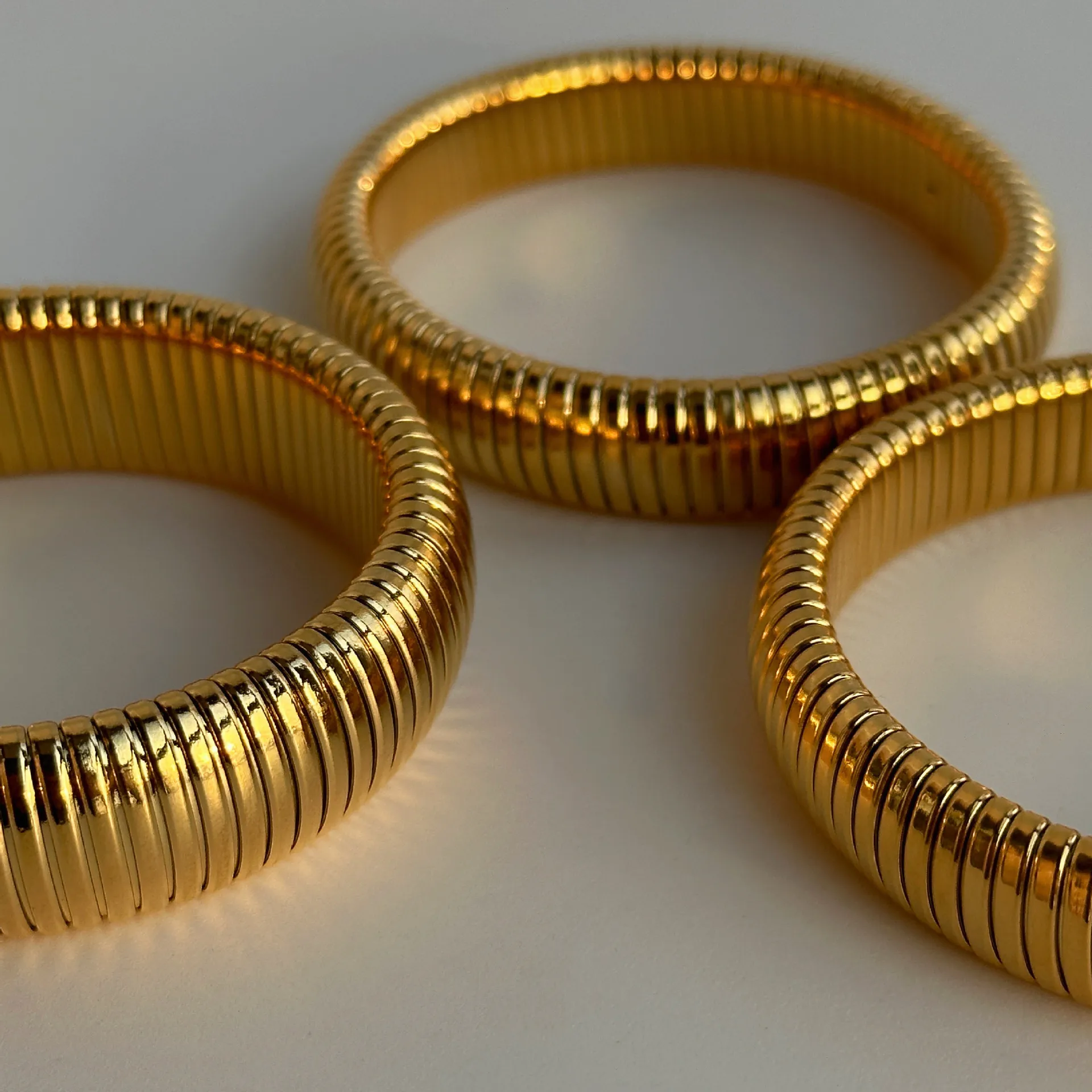 Couleur Unie Style IG De Base Plaqué Or 18K Acier Inoxydable 304 Bracelet En Masse display picture 7