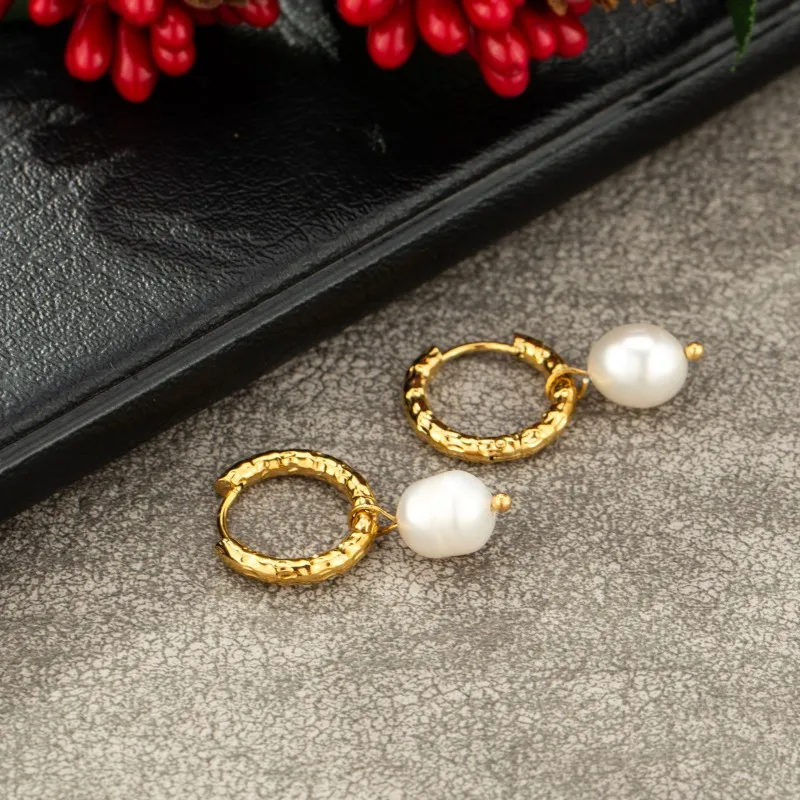 1 Pair Solid Color Vintage Style Stainless Steel Gold Plated Plating Earrings display picture 2