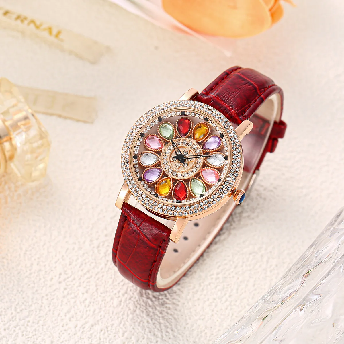 En Direct Nouvelle Montre Montre Femme Non Automatique Grand Cadran Gipsophila Strass Mode Montre Femme display picture 1