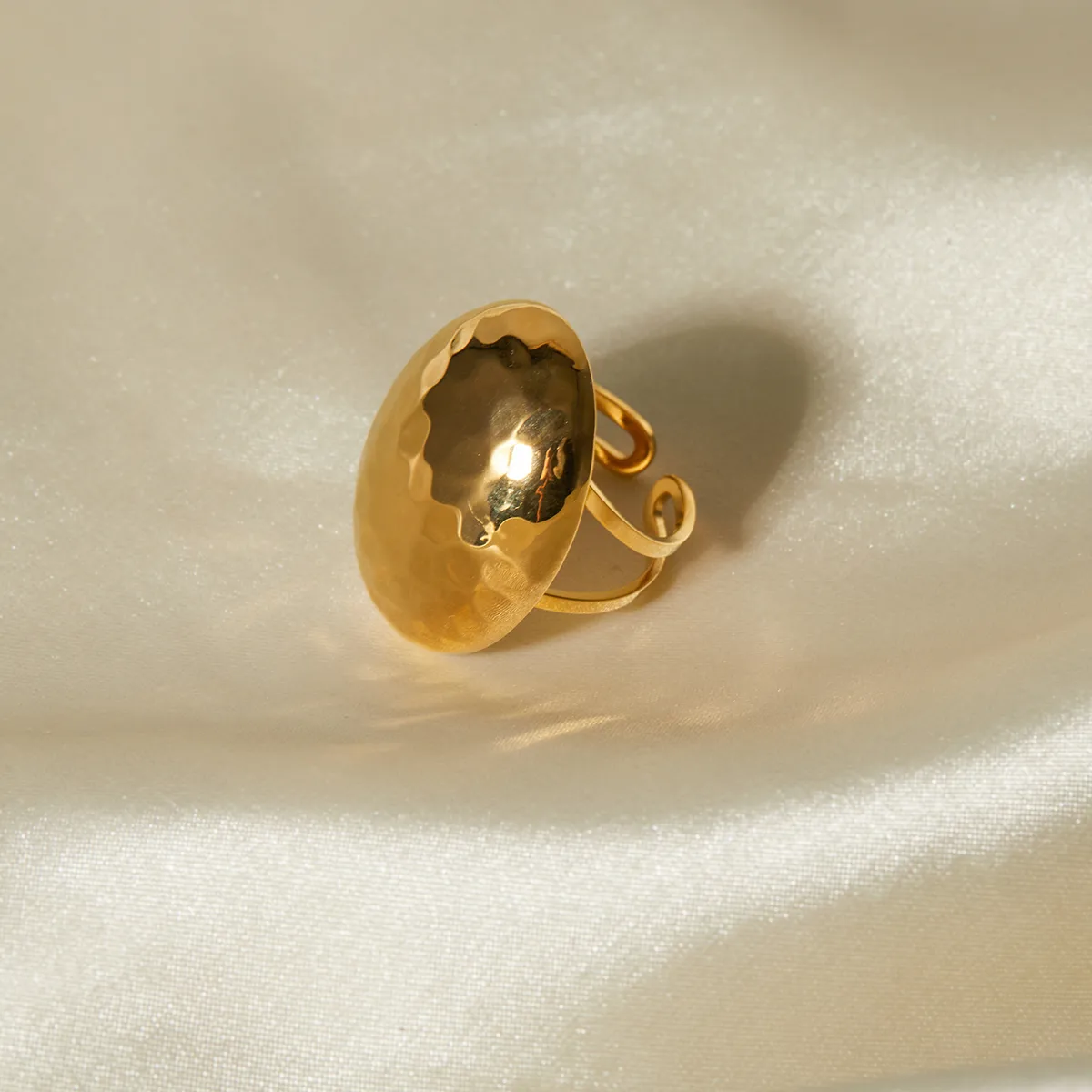 Wholesale Jewelry Hammered IG Style 304 Stainless Steel 18K Gold Plated Open Rings display picture 3