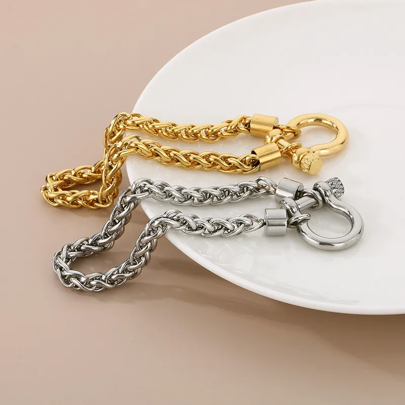 304 Stainless Steel Modern Style Simple Style Classic Style Geometric Bracelets Necklace display picture 3