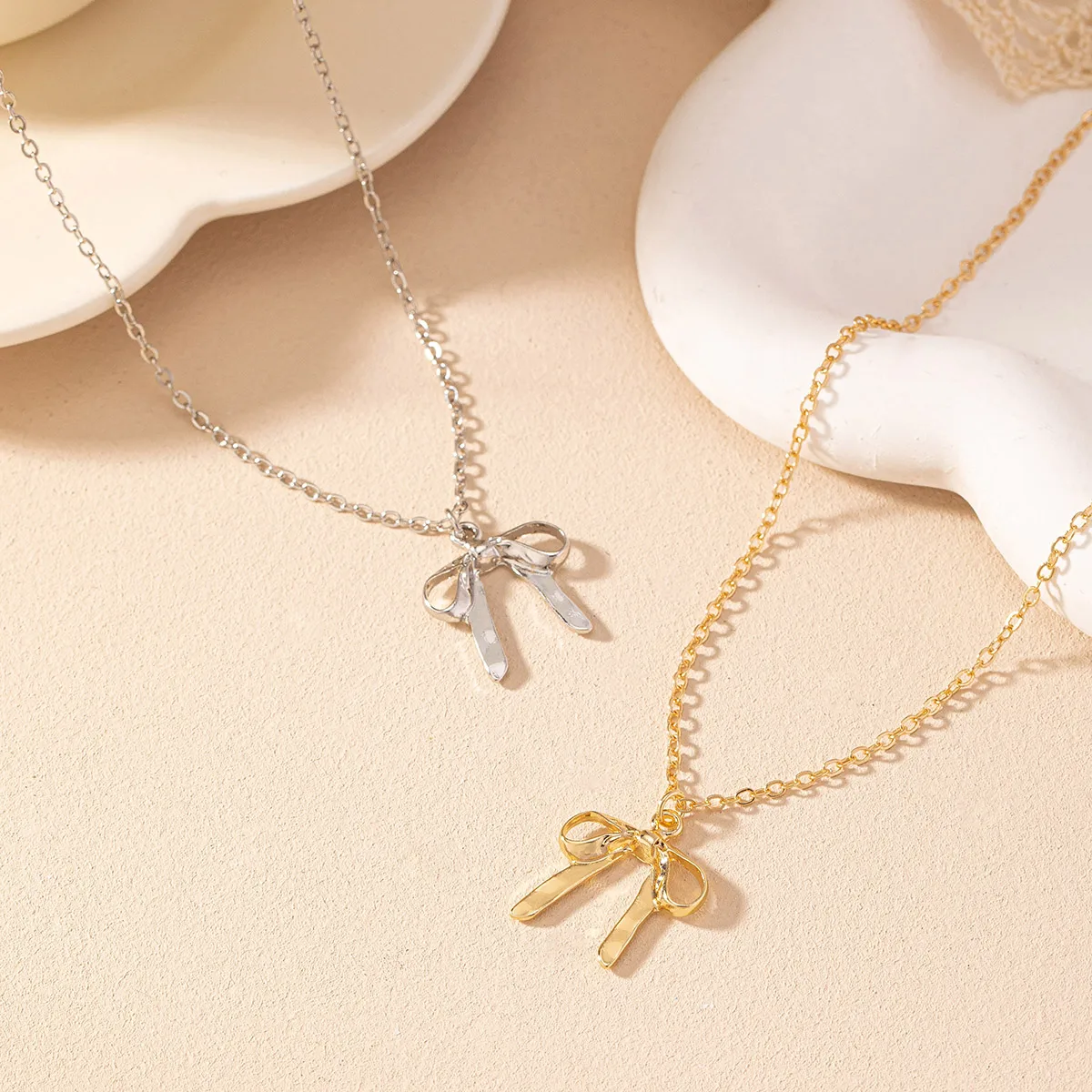 Couleur Unie Style Simple Style Classique Le Fer Alliage De Zinc Pendentif De Gros display picture 3