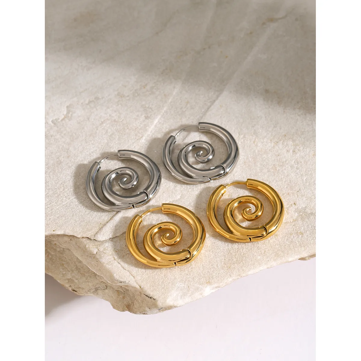 1 Pair Spiral Circle IG Style 304 Stainless Steel 18K Gold Plated Earrings display picture 10