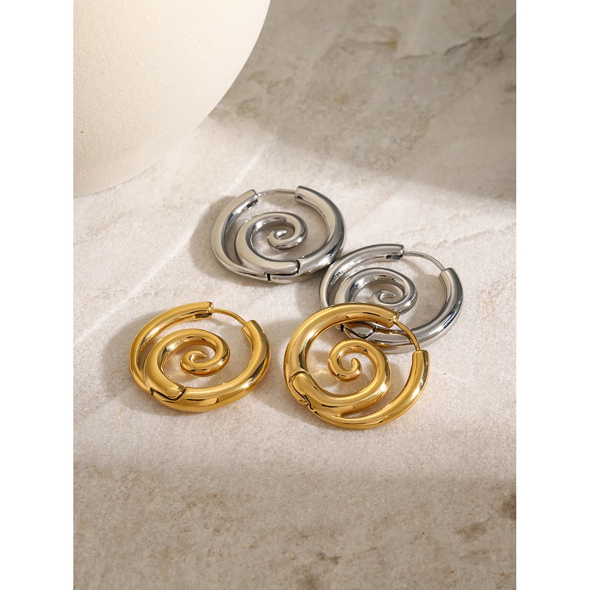 1 Pair Spiral Circle IG Style 304 Stainless Steel 18K Gold Plated Earrings display picture 11