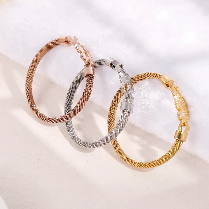 Letter Simple Style 18K Gold Plated 304 Stainless Steel Bangle Wholesale display picture 12