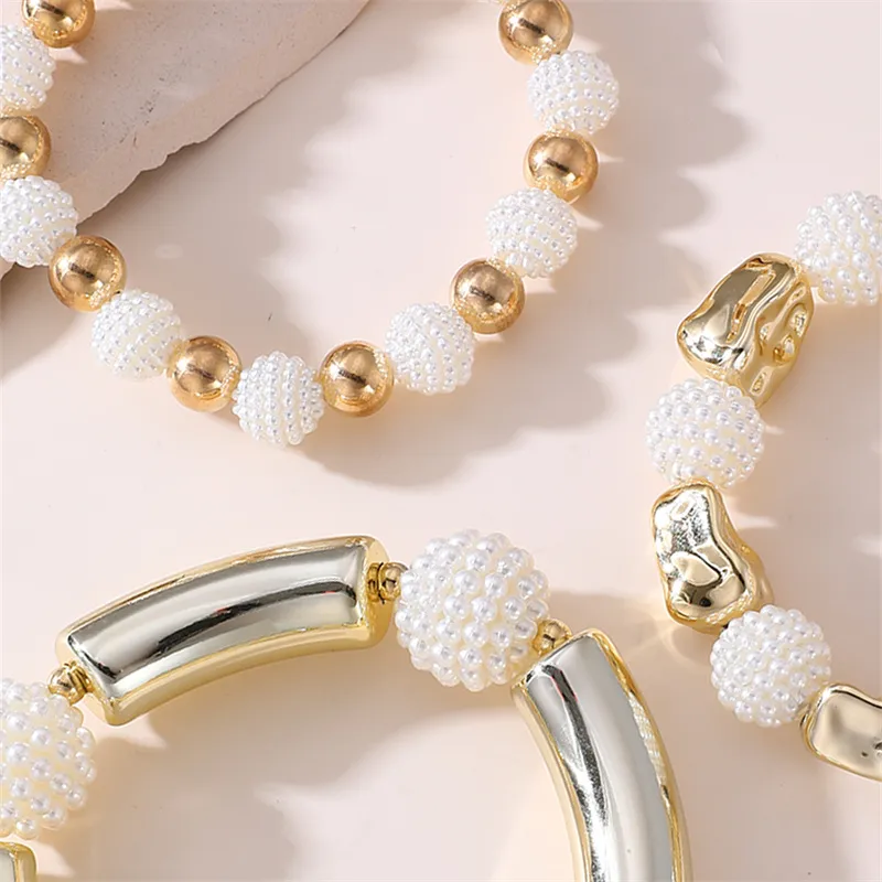 Solid Color Retro Simple Style Commute Alloy Plastic Bracelets Wholesale display picture 5