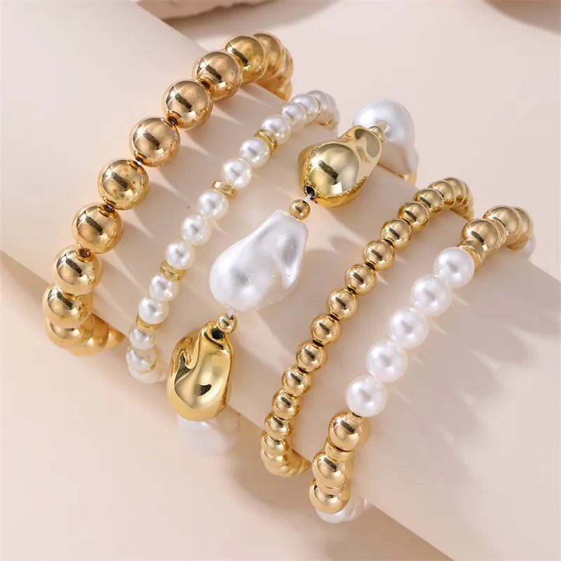 Solid Color Retro Simple Style Commute Alloy Plastic Bracelets Wholesale display picture 8