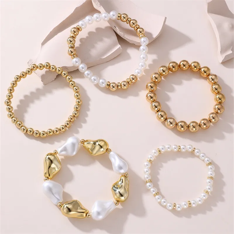Solid Color Retro Simple Style Commute Alloy Plastic Bracelets Wholesale display picture 11