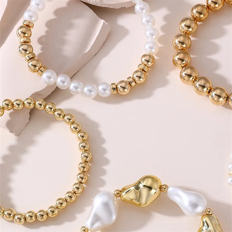Solid Color Retro Simple Style Commute Alloy Plastic Bracelets Wholesale display picture 10