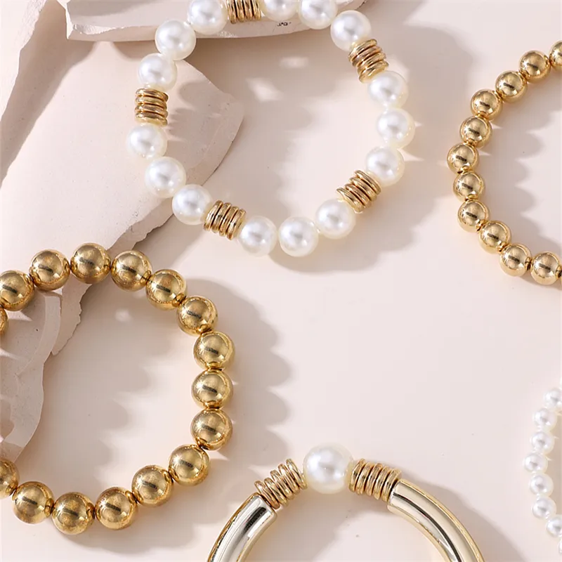 Solid Color Retro Simple Style Commute Alloy Plastic Bracelets Wholesale display picture 17