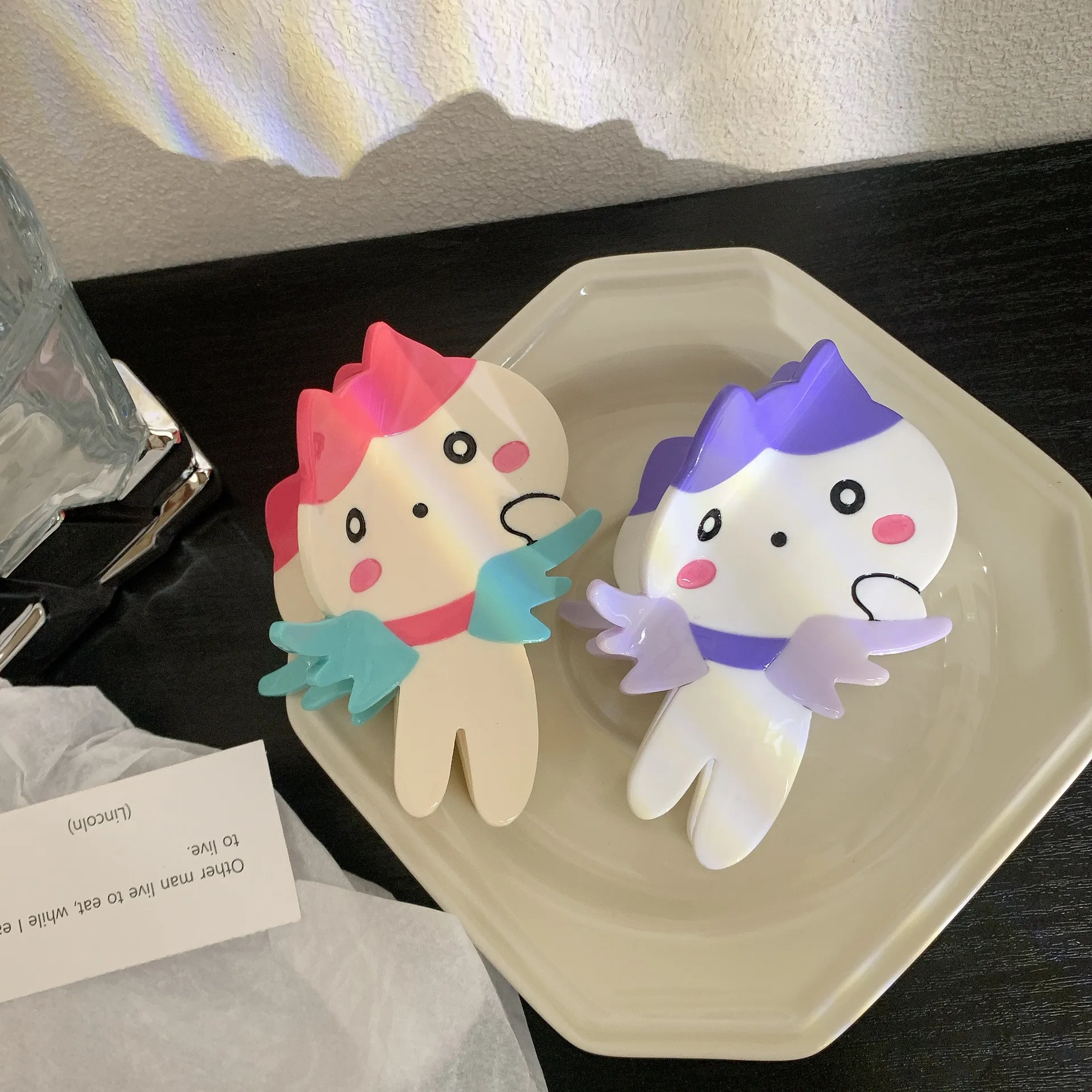 Femmes Dessin Animé Mignon Feuilles D'acétate Griffes De Cheveux display picture 3