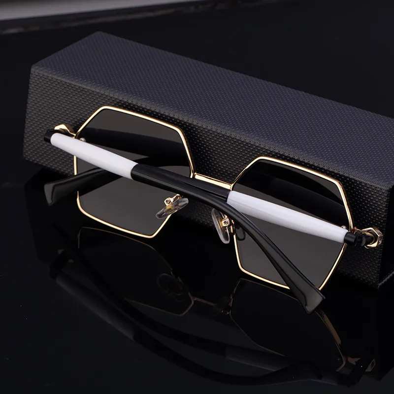 Polygone Style Moderne Style Classique Géométrique Pc Plein Cadre Hommes De Lunettes De Soleil display picture 3