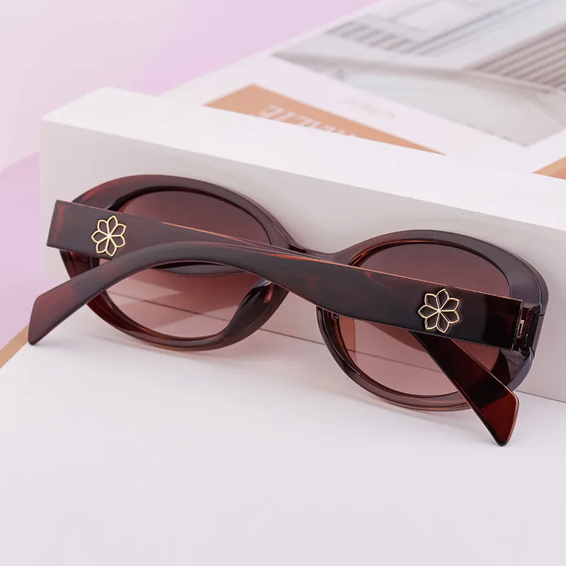 Oval Frame Vacation Simple Style Solid Color Pc Full Frame Women's Sunglasses display picture 3