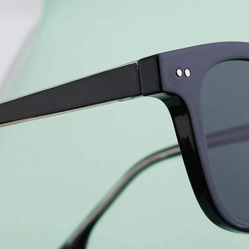 Carré Style Moderne Style Classique Géométrique Pc Plein Cadre Femmes De Lunettes De Soleil display picture 5