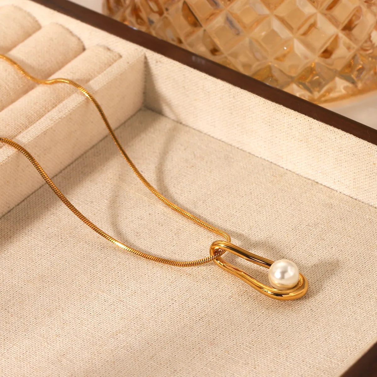 Water Droplets IG Style Retro 304 Stainless Steel Titanium Steel 18K Gold Plated Pendant Necklace display picture 6