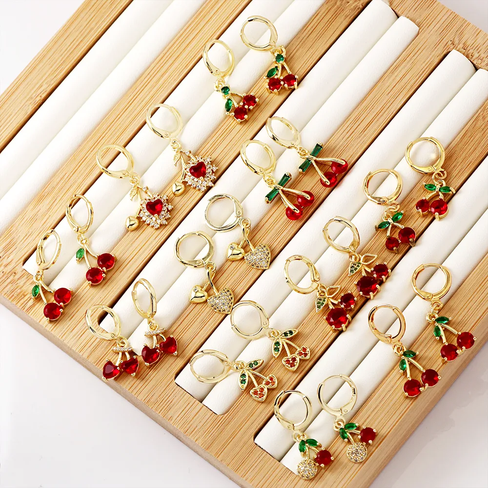 1 Paire Cerise Forme De Cœur Sucré Style Simple Le Cuivre Boucles D'oreilles display picture 2