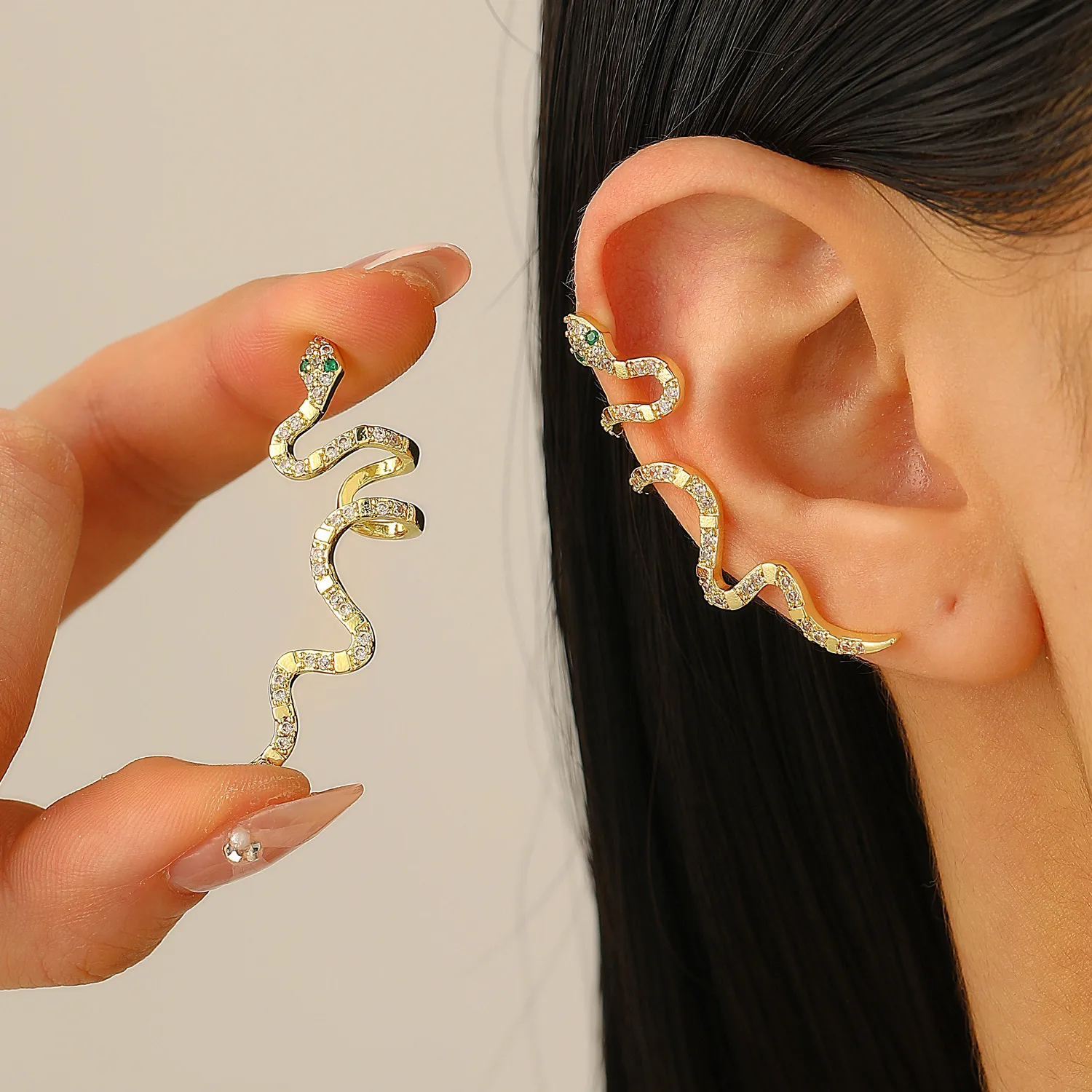 1 Piece Snake Retro Classic Style Copper Plating Ear Cuffs display picture 5