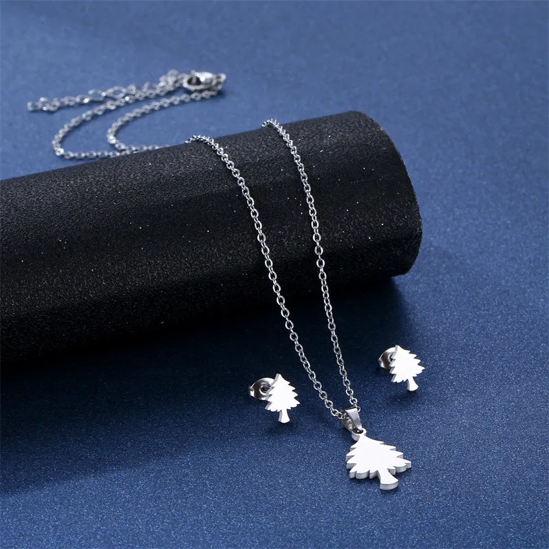 Bohemian Simple Style Classic Style 201 Stainless Steel Christmas Tree Women's Jewelry Set display picture 4
