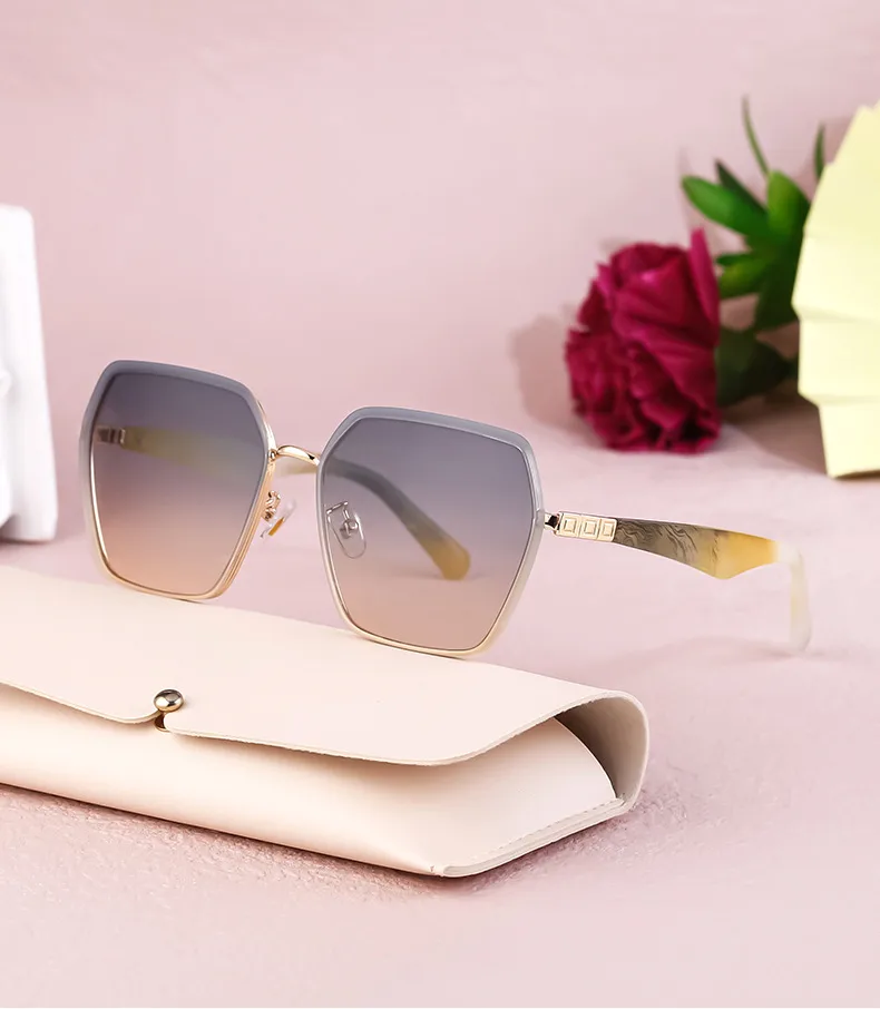 Square Vintage Style Classic Style Geometric Pc Full Frame Women's Sunglasses display picture 3