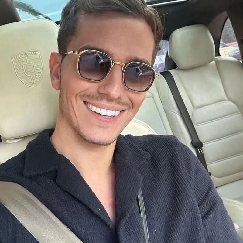 Carré Rétro Style Classique Géométrique Pc Plein Cadre Hommes De Lunettes De Soleil display picture 1