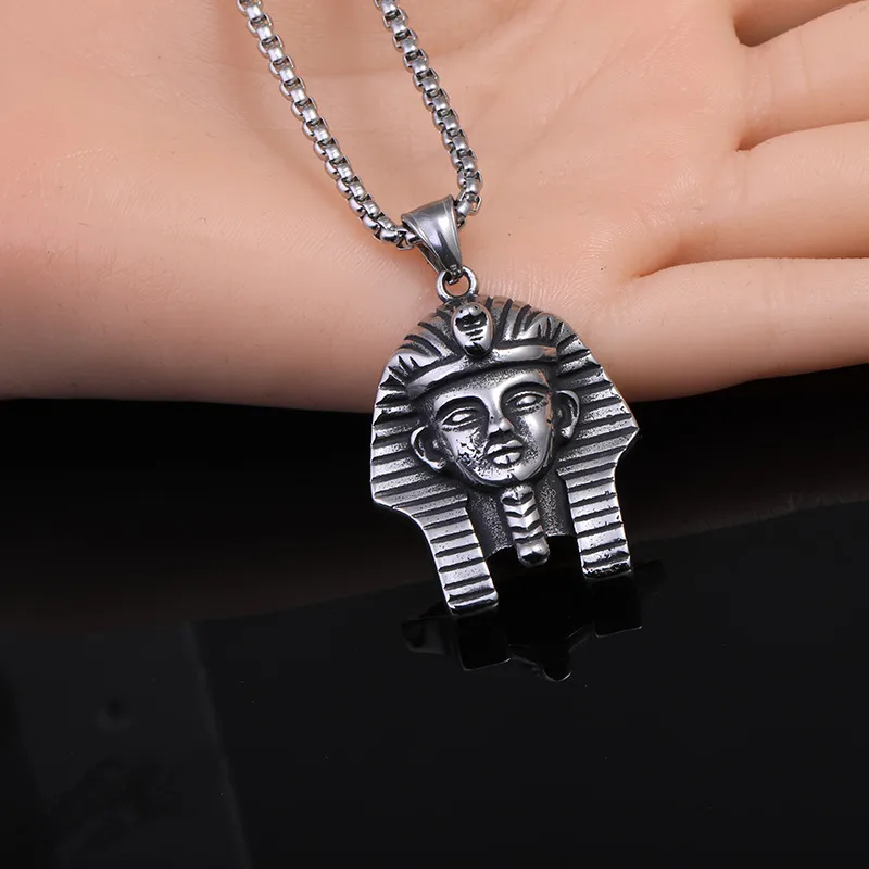 Aptitude Gothique Hip Hop Acier Inoxydable 304 Couleur Unie Hommes Charmes Collier display picture 4