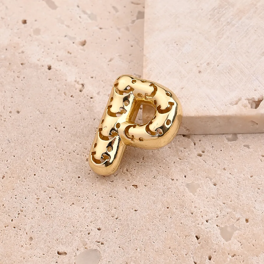 1 Pc/paquet Le Cuivre Plaqué Or 18K Brillant Lettre Pendentif display picture 16