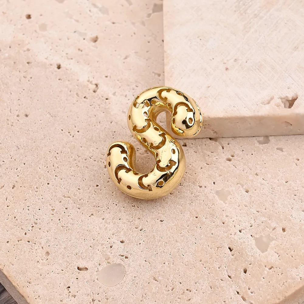 1 Pc/paquete Cobre Chapados En Oro De 18K Pulido Letra Colgante display picture 20