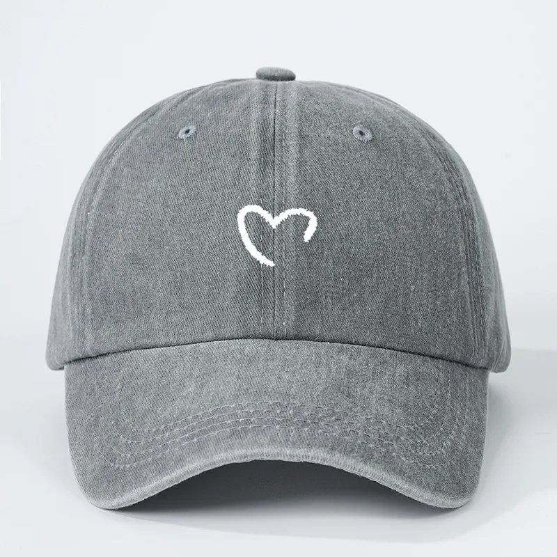 Unisex Heart Shape Curved Eaves Embroidery Casual Simple Style Streetwear Baseball Cap display picture 4