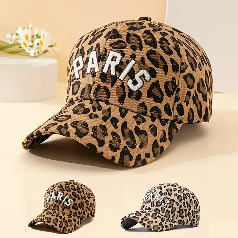 Unisexe Léopard Avant-Toit Incurvé Broderie Décontractée Style Simple Vêtement De Rue Casquette De Baseball display picture 1