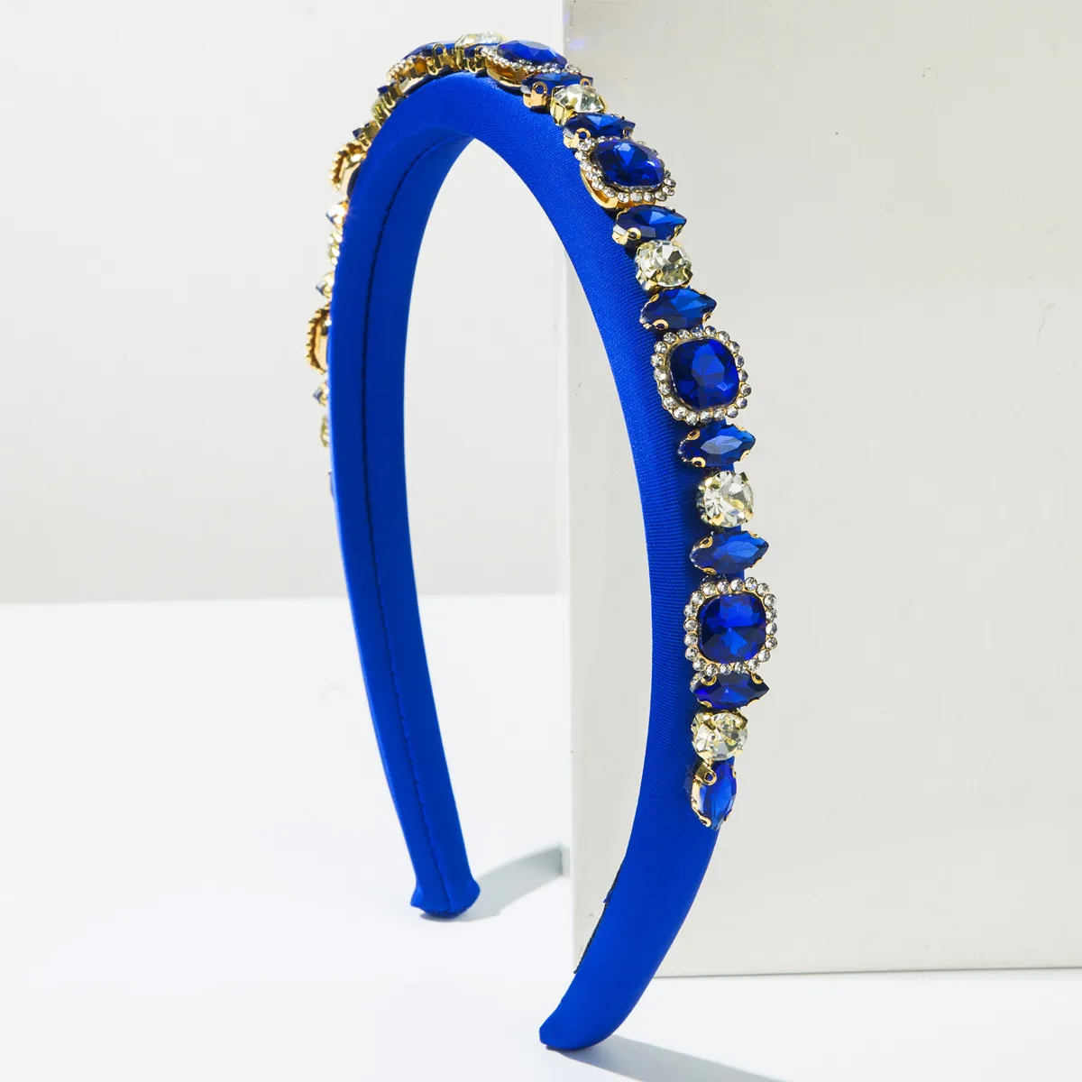 Women's Round Simple Style Cloth Diamond Hair Band display picture 4