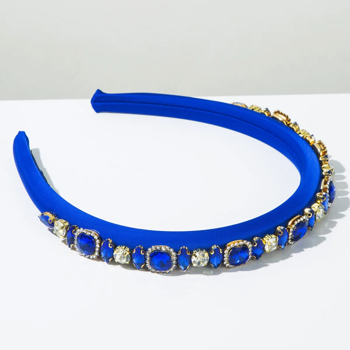 Women's Round Simple Style Cloth Diamond Hair Band display picture 8