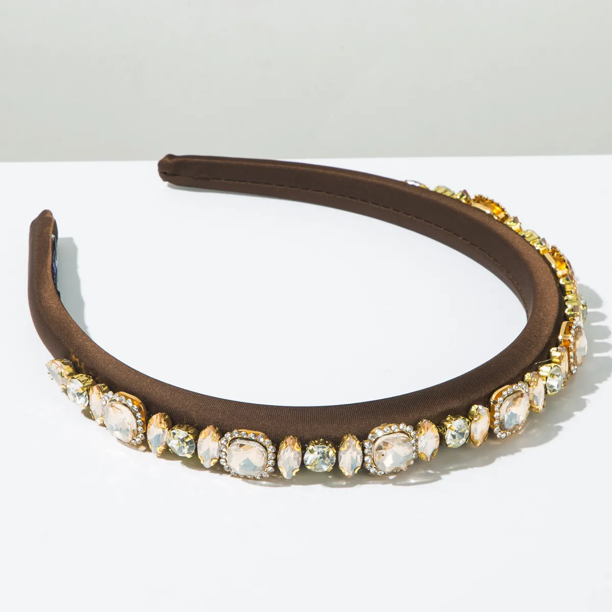 Women's Round Simple Style Cloth Diamond Hair Band display picture 9