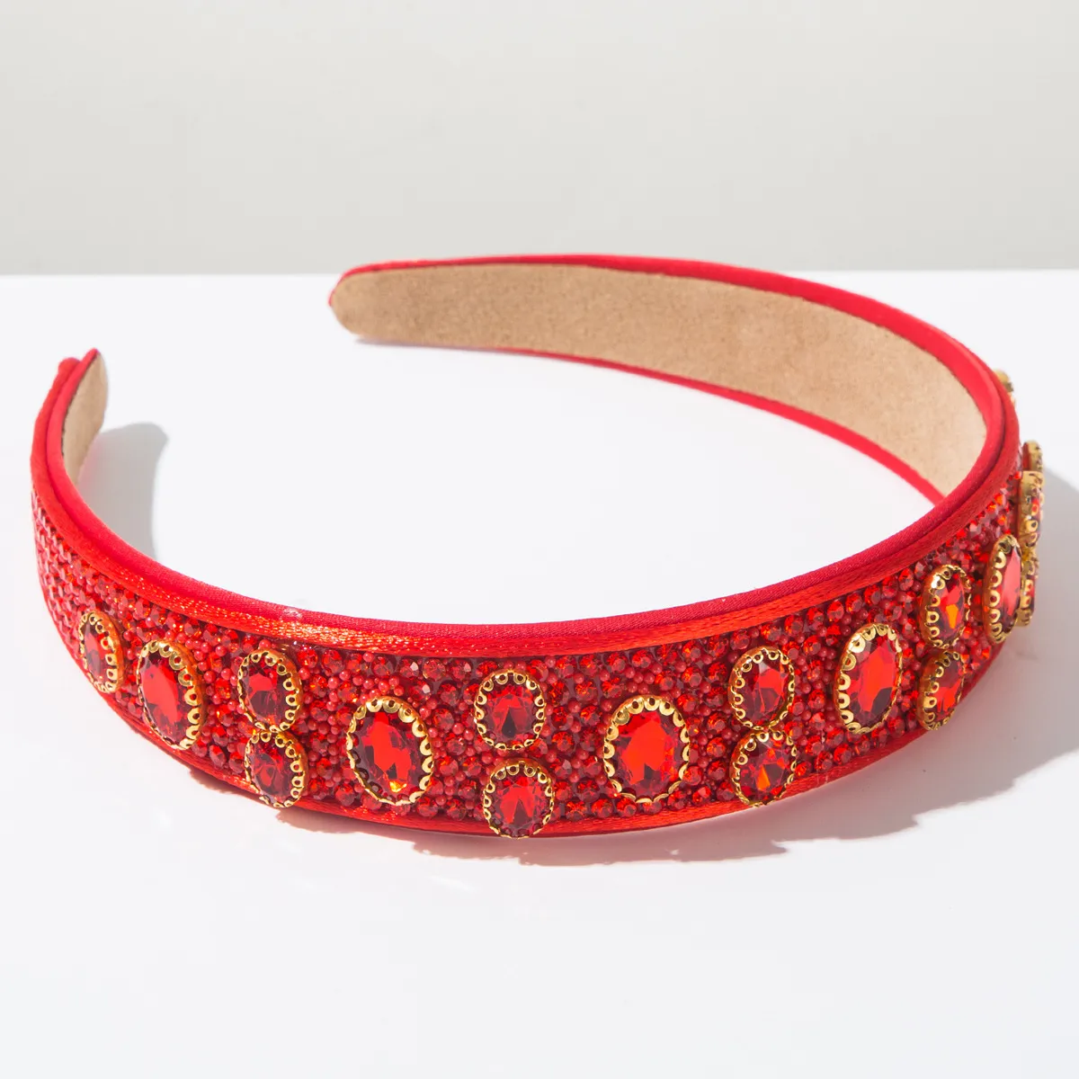 Women's Hair Band Round Retro Modern Style Artificial Crystal Cloth Diamond Hair Band display picture 8