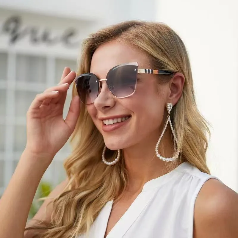 Cat Eye Geometric Pc Frameless Women's Sunglasses display picture 1