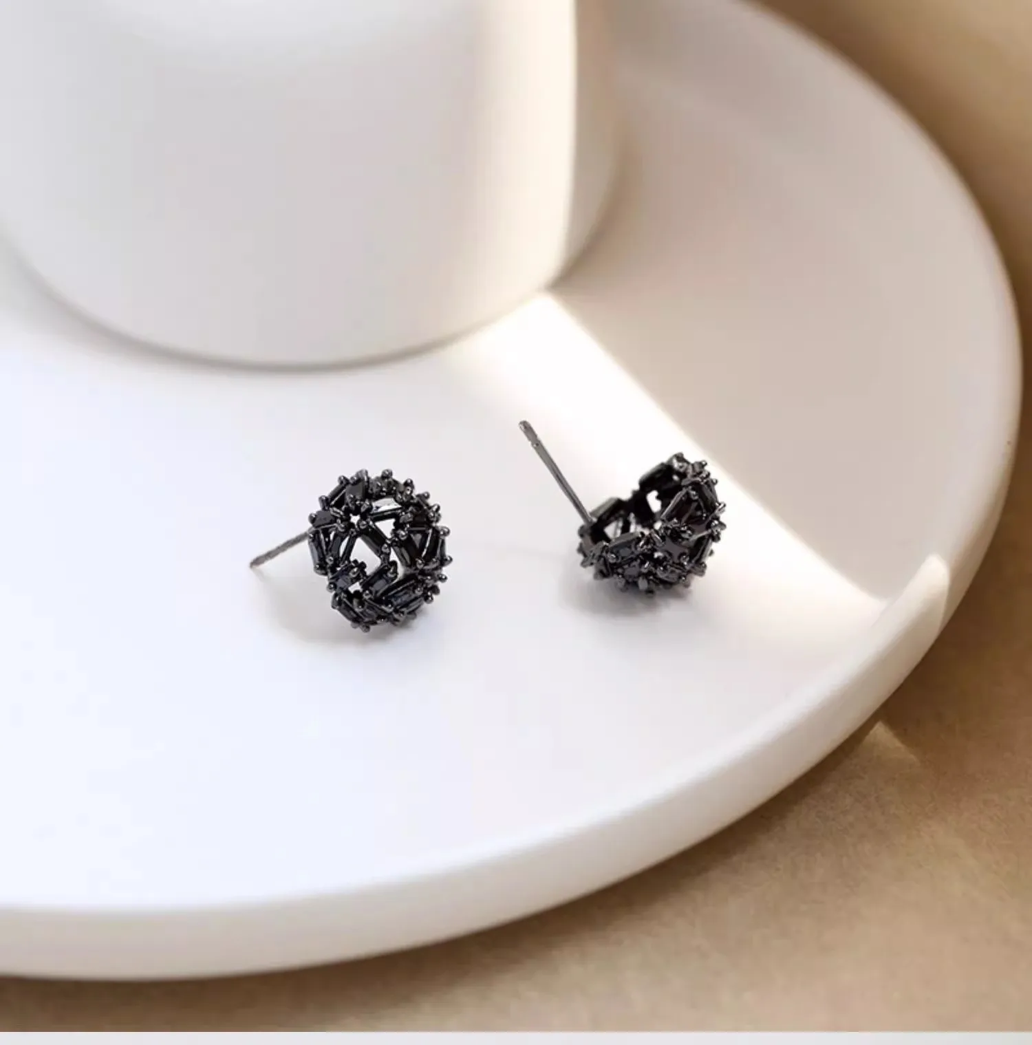 1 Pair Geometric Luxurious Artistic New Style Artificial Gemstones Copper Alloy Brass Zircon Ear Studs display picture 3