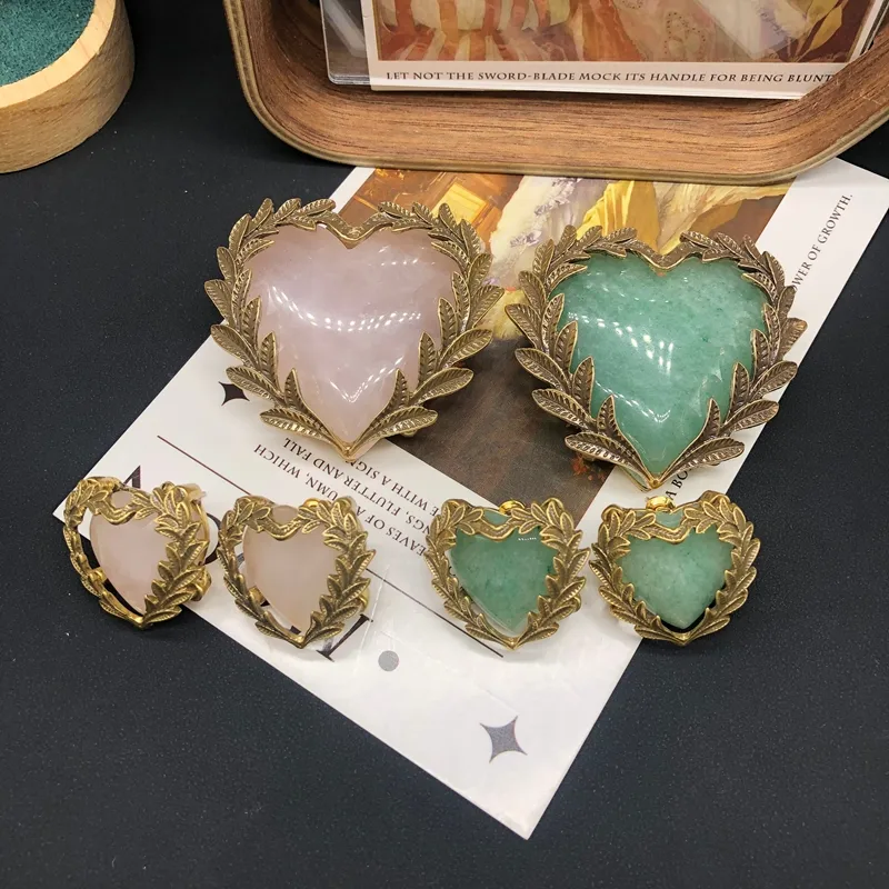 Simple Style Classic Style Alloy Turquoise Rose Quartz Leaves Red Heart Women's Earrings Brooches display picture 1