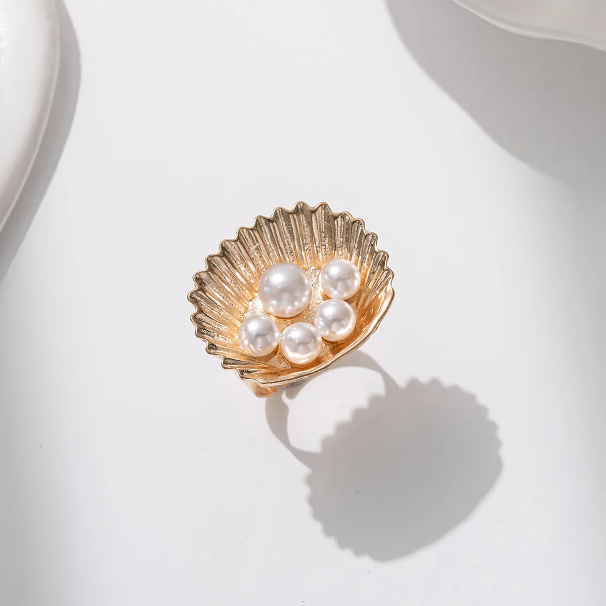 Casual Classical Vintage Style Alloy Round Starry Sky Pearl Women's Open Rings display picture 5
