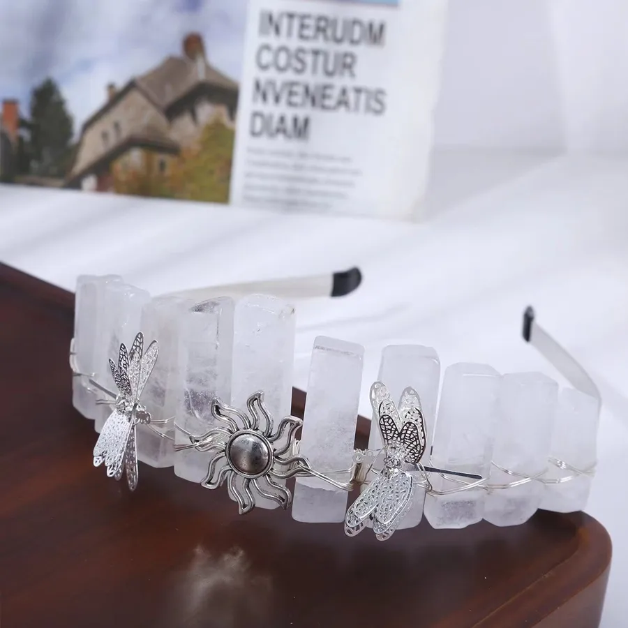 Mujeres Insecto Luna Color Sólido Clásico Pastoral Artístico Joya Hierro Banda Para El Cabello display picture 4