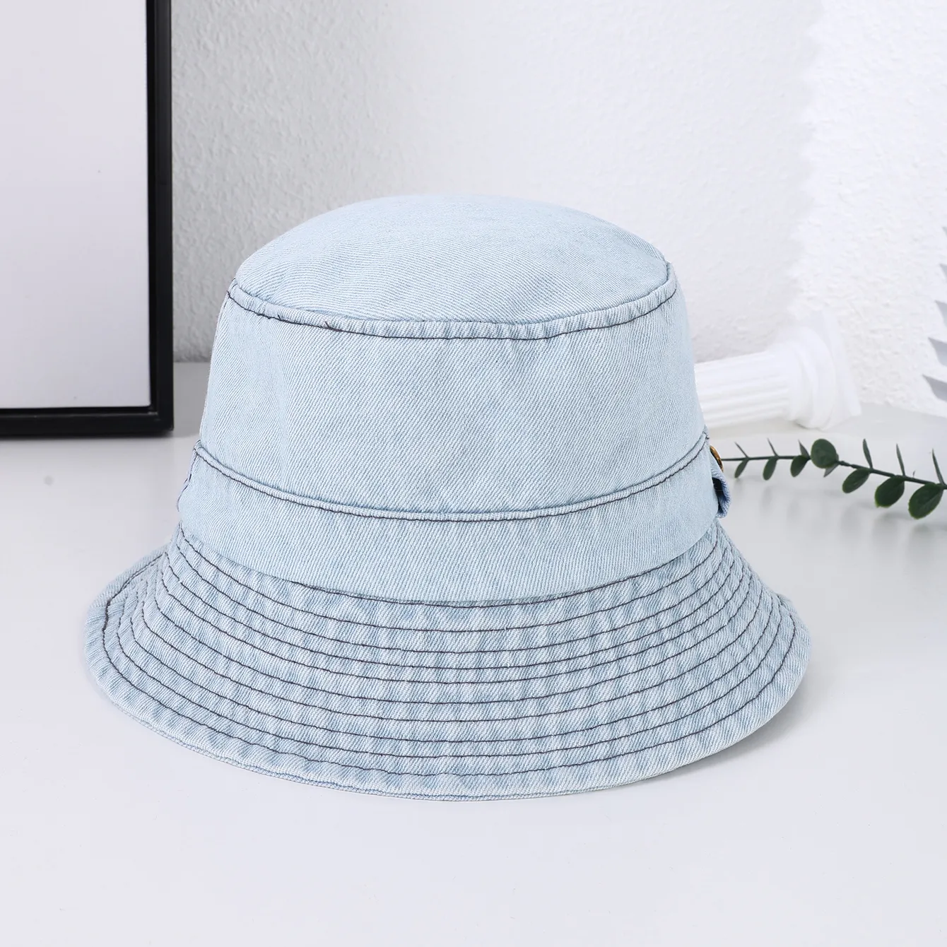 Women's Letter Wide Eaves Casual Retro Commute Bucket Hat display picture 1
