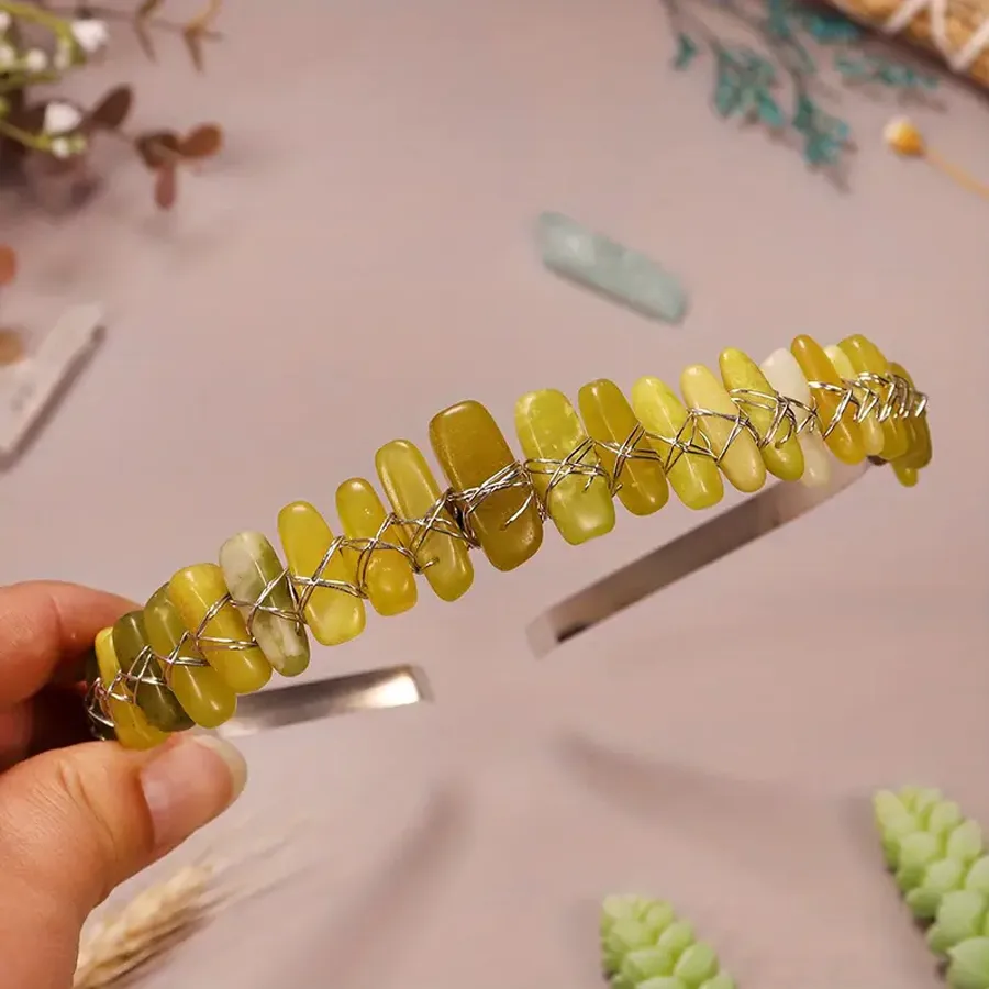 Women's Geometric Vintage Style Pastoral Alloy Gem Hair Band display picture 2