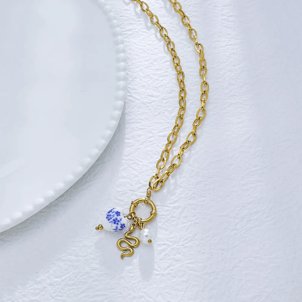 Pentagrama Geométrico Forma De Corazón Retro Señora Bohemio Acero Inoxidable 304 Collar Colgante Cierre Con Gatillo De Langosta display picture 2