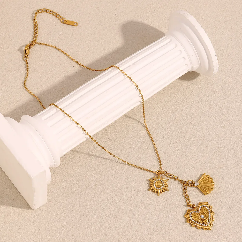 Forme De Cœur Plage Acier Inoxydable 304 Pendentif Placage Fermeture À Boucle De Type Homard display picture 4