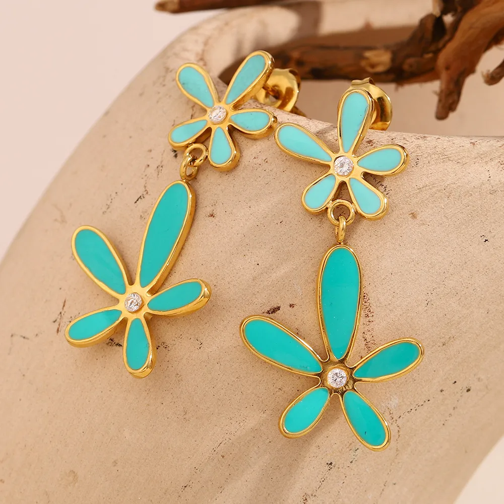 1 Par Flor Clásico Estilo Vintage Vacaciones Acero Inoxidable 304 Enchapado Pendientes De Gota display picture 1